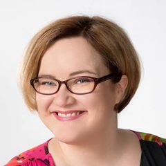 Muutoksessa #10: Suoliston vaikutus hyvinvointiin, sekä yleisimmät ongelmat – Ravintoterapeutti Nina Saine