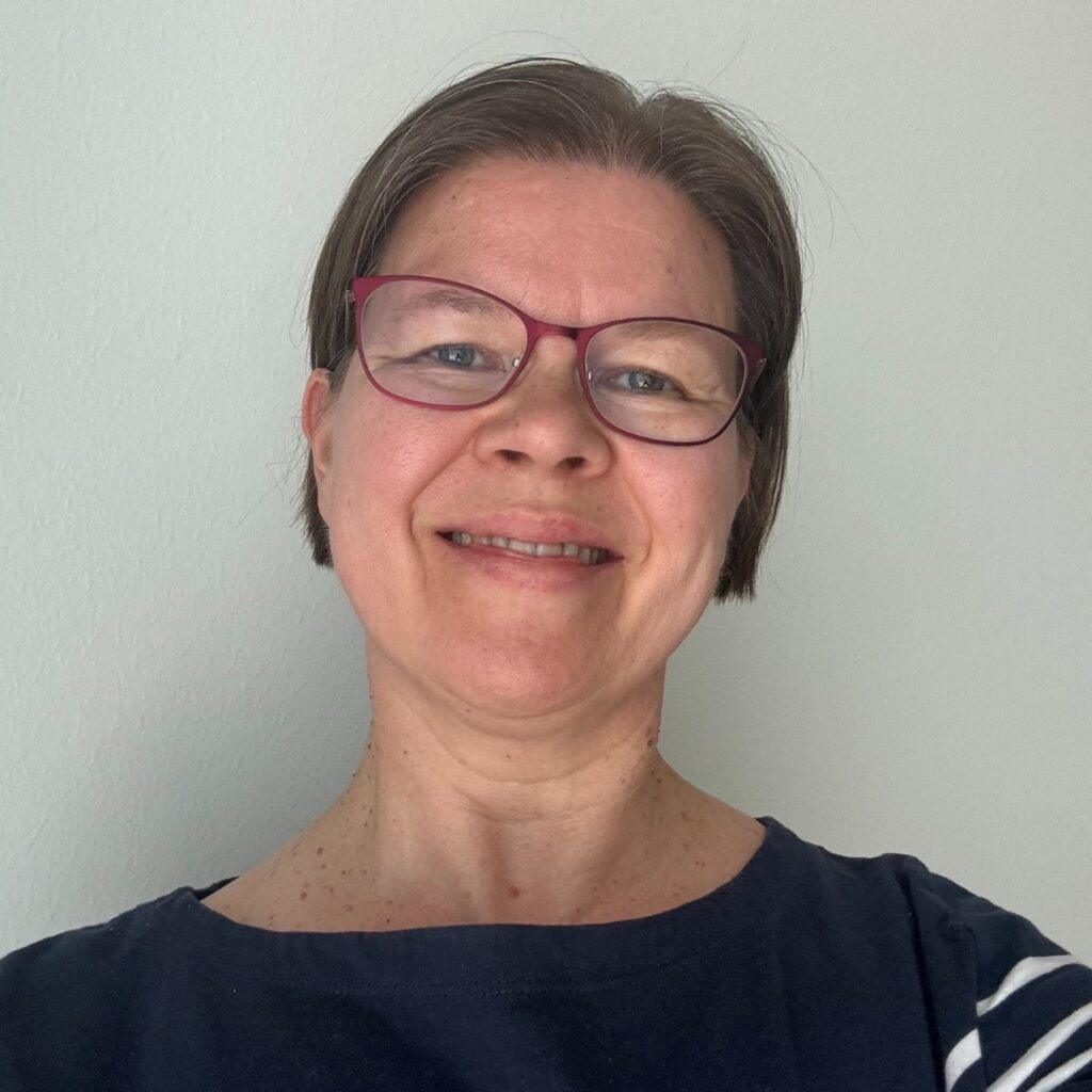 "Pöhöttyneestä pirteäksi" – Anu löysi uuden suunnan elämälleen Muutos-valmennuksen avulla